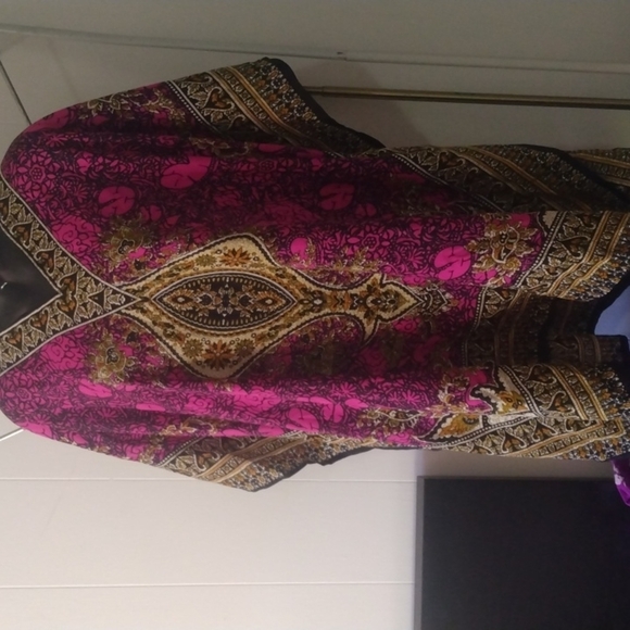 Soybury Handkerchief Top L - Picture 1 of 4